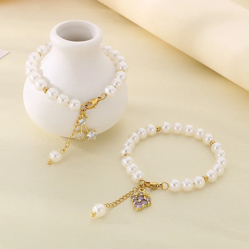 Cute Modern Style Classic Style Cherry Fruit 304 Stainless Steel Beaded 18K Gold Plated Women's Bracelets display picture 6