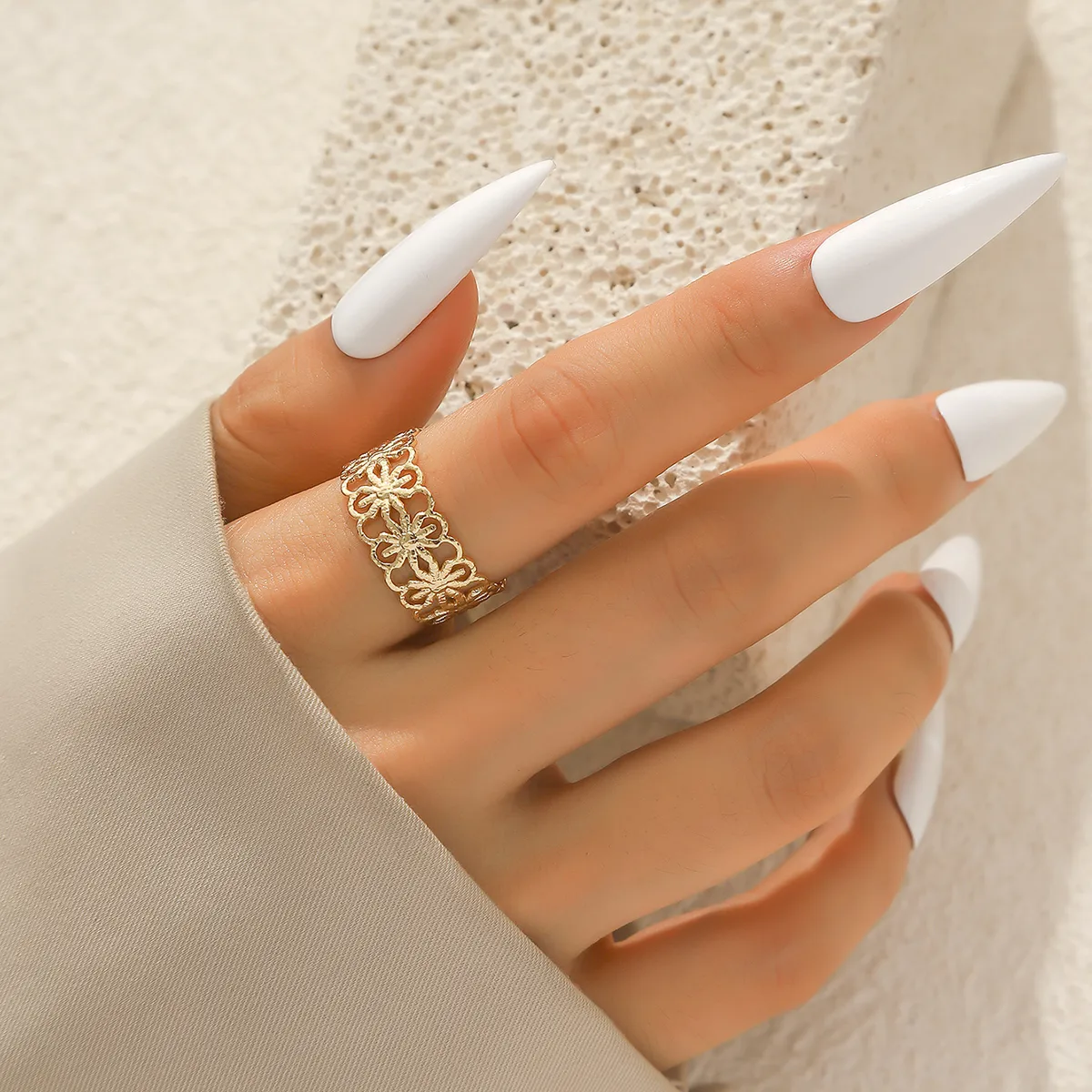 Vacation Classic Style Heart Shape Copper Women's Rings display picture 5