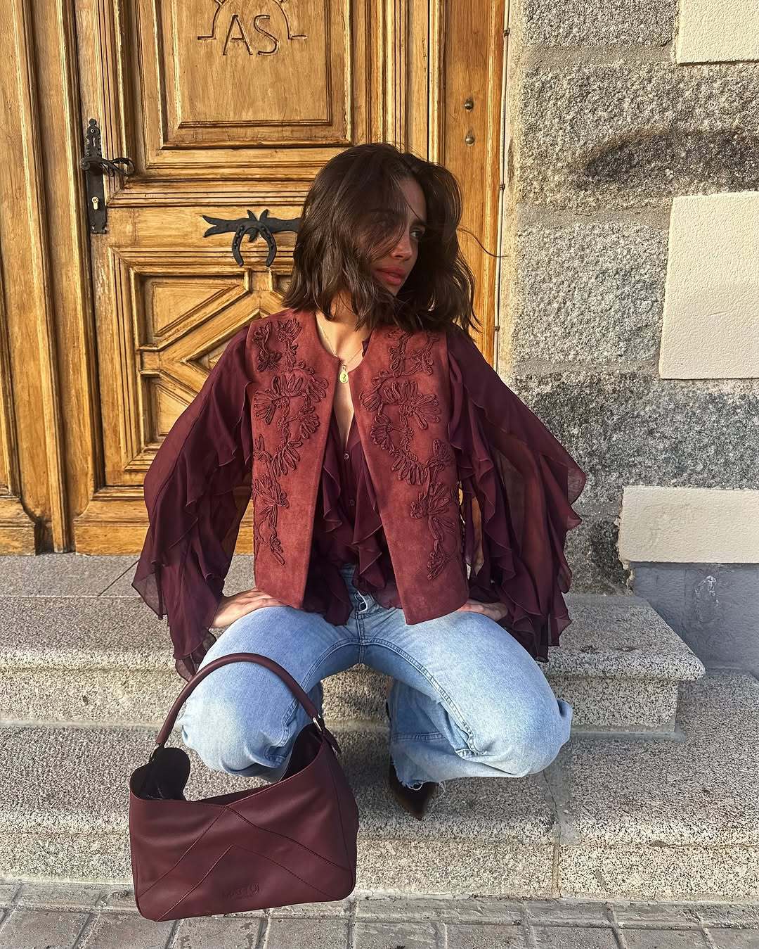 Women's Vest Sleeveless Blazers Vintage Style Embroidery display picture 6