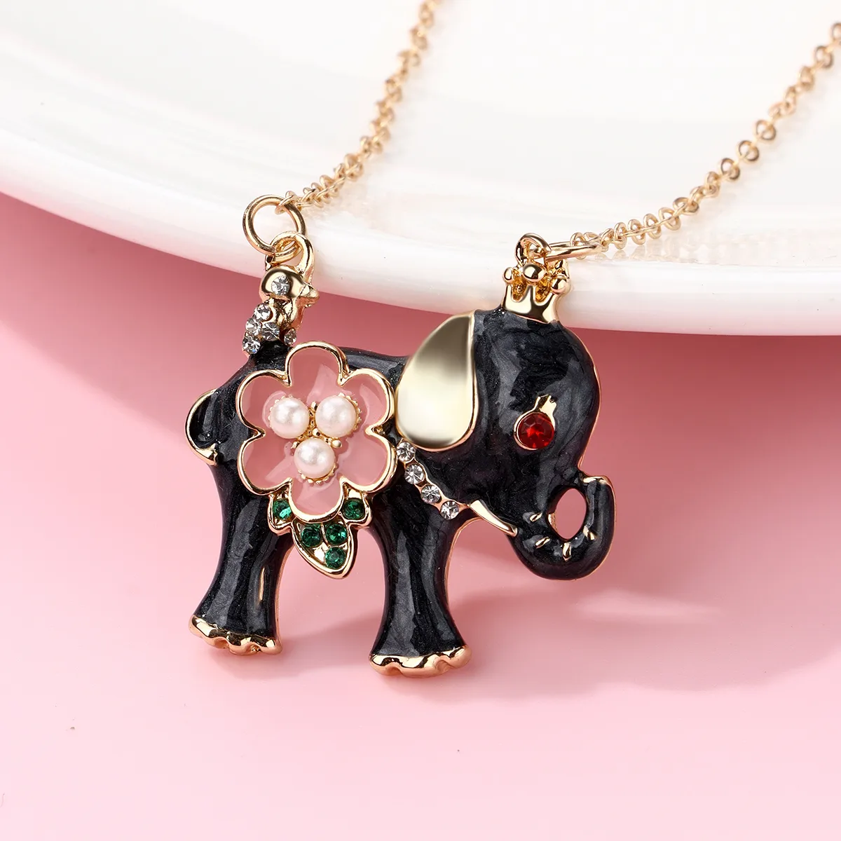 Cartoon Style Elephant Alloy Unisex Pendant Necklace display picture 5