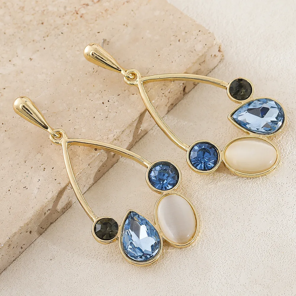 1 Pair Hip-Hop Simple Style Shiny Geometric Alloy Glass Drop Earrings display picture 6
