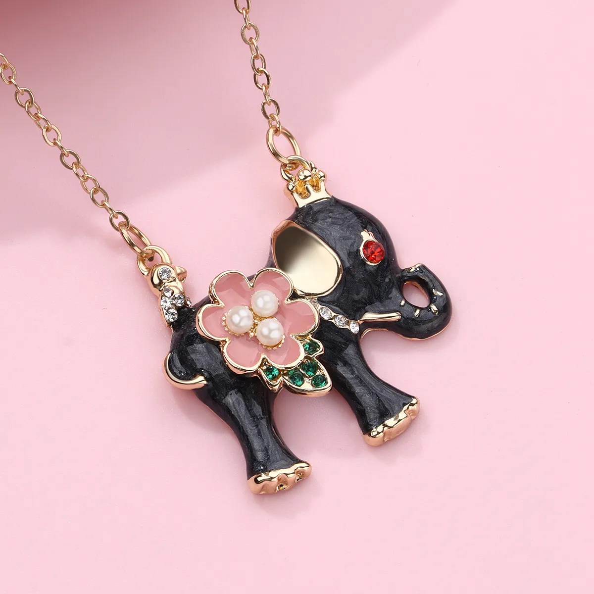 Cartoon Style Elephant Alloy Unisex Pendant Necklace display picture 11