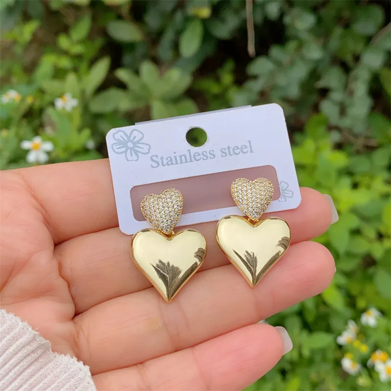 1 Pair Modern Style Geometric Heart Shape Inlay Copper Zircon 18K Gold Plated Ear Studs display picture 6