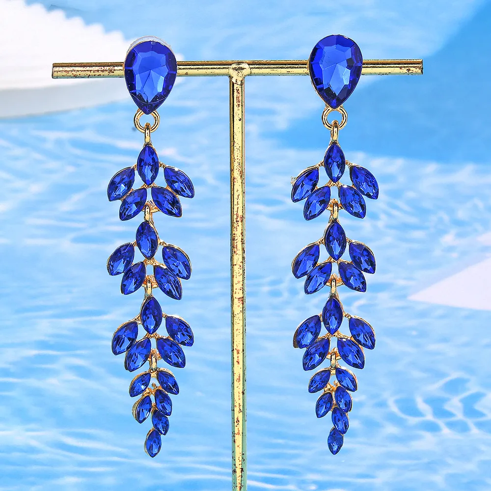 1 Pair Elegant Grain Alloy Drop Earrings display picture 6