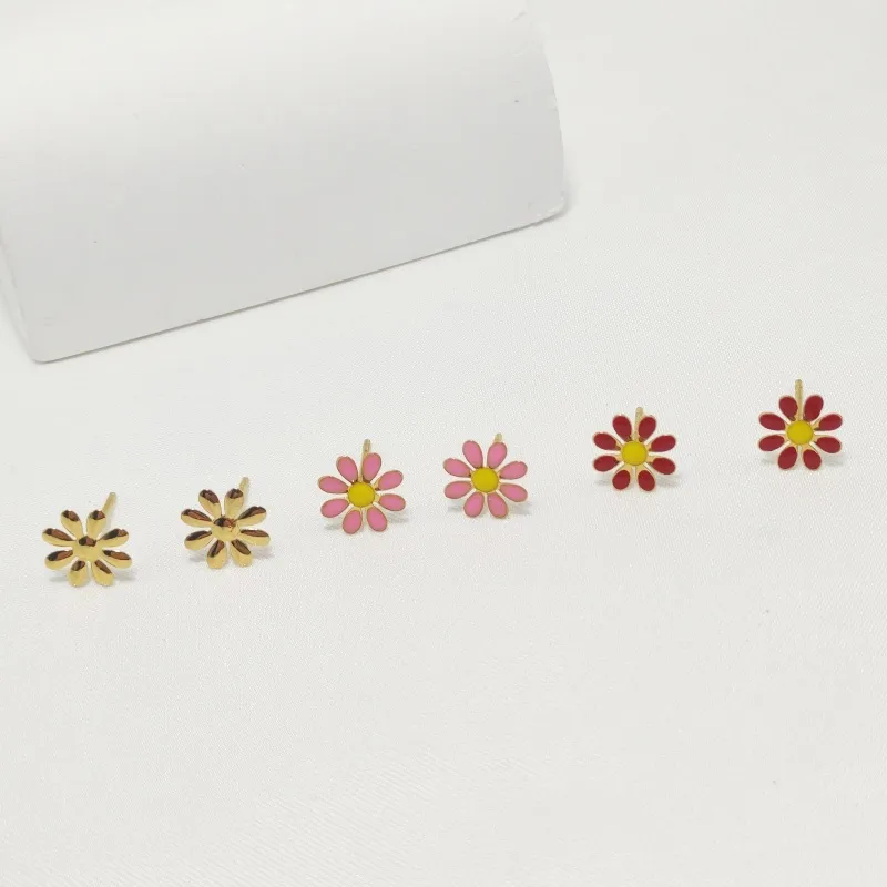 3 Pairs Cute Pastoral Commute Flower 304 Stainless Steel 18K Gold Plated Ear Studs display picture 8