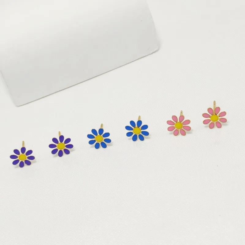 3 Pairs Cute Pastoral Commute Flower 304 Stainless Steel 18K Gold Plated Ear Studs display picture 9
