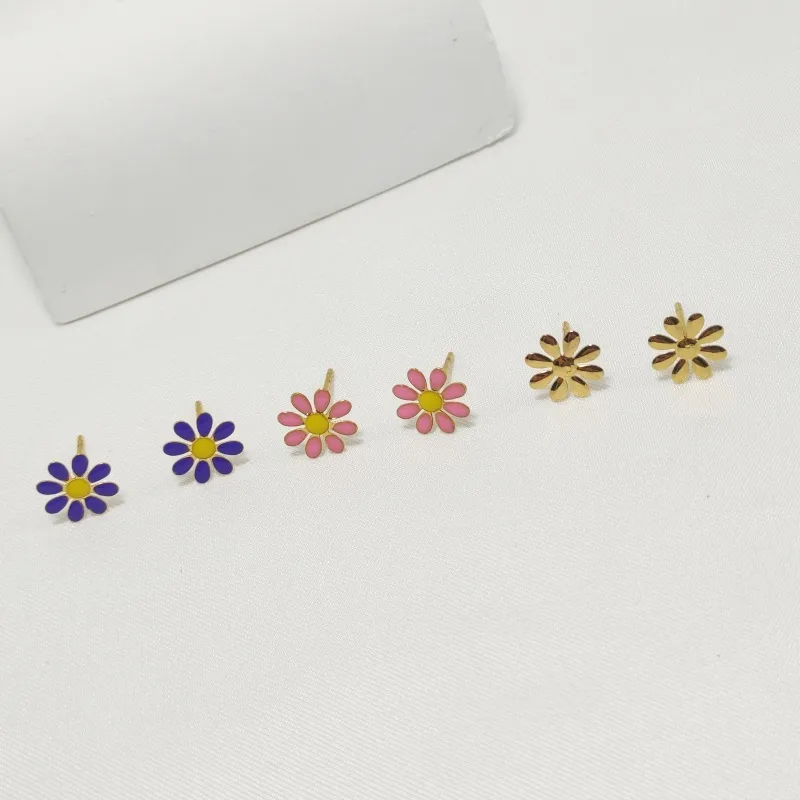 3 Pairs Cute Pastoral Commute Flower 304 Stainless Steel 18K Gold Plated Ear Studs display picture 12