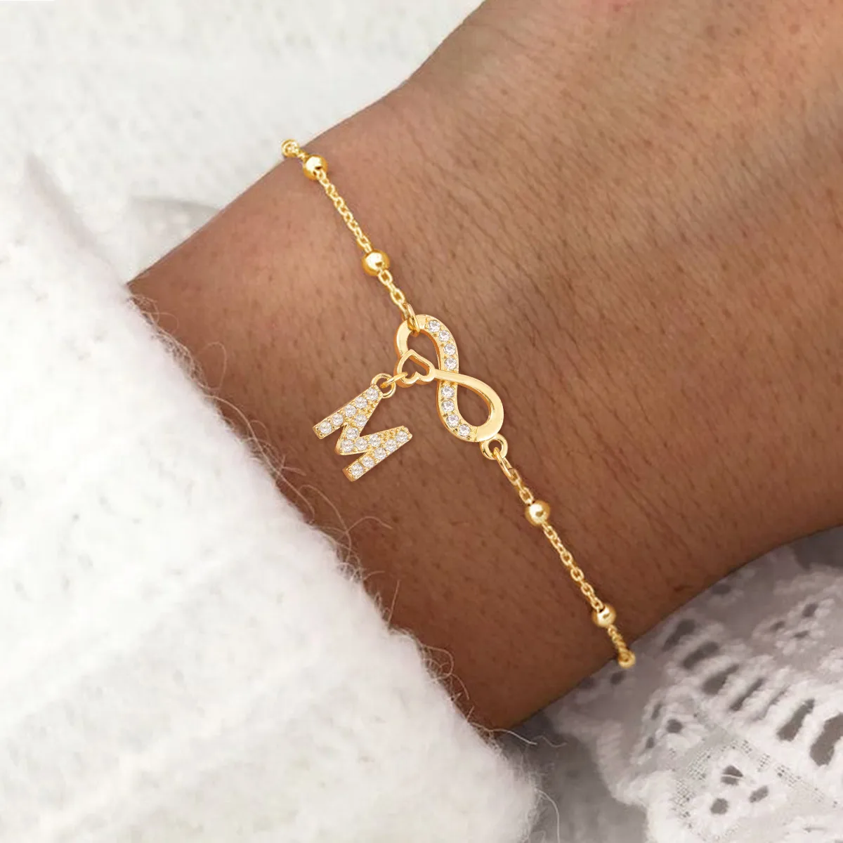 Elegant Simple Style Letter Infinity 201 Stainless Steel Copper Zircon Women's Bracelets display picture 1