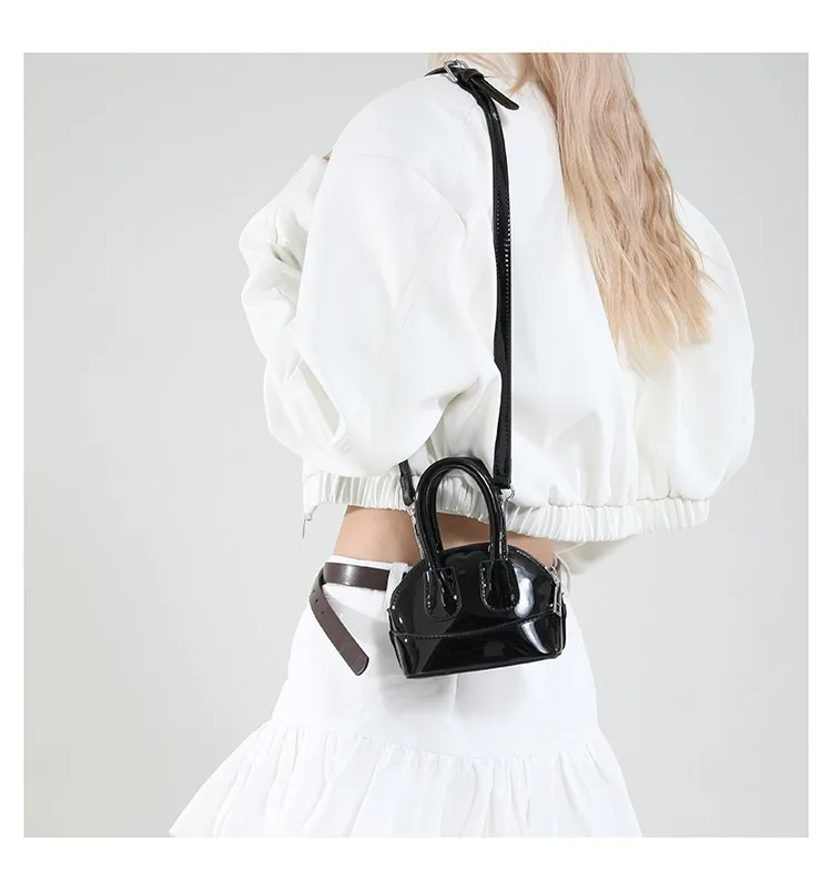 Women's Pu Leather Solid Color Streetwear Square Zipper Shoulder Bag display picture 5