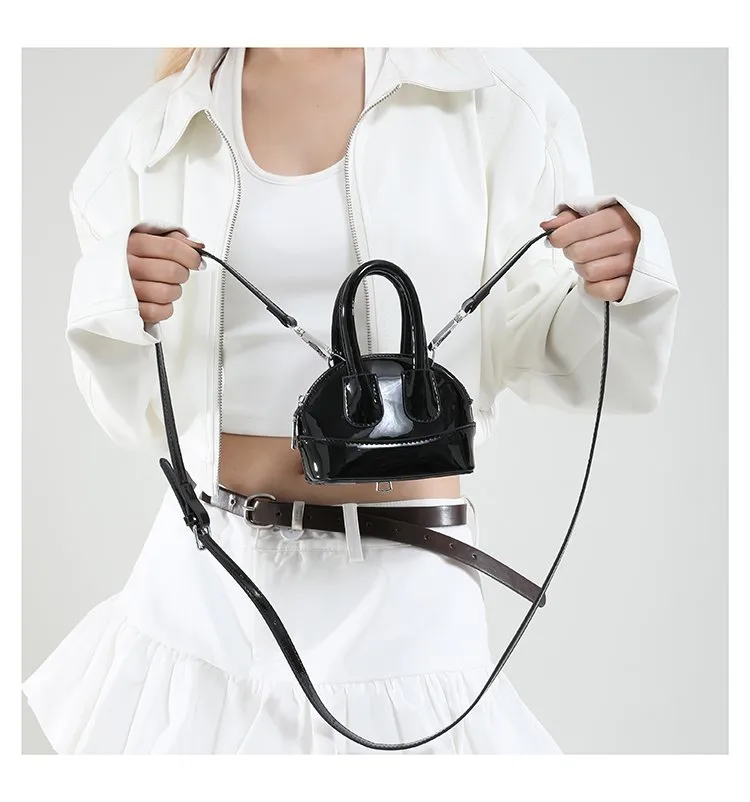 Women's Pu Leather Solid Color Streetwear Square Zipper Shoulder Bag display picture 13