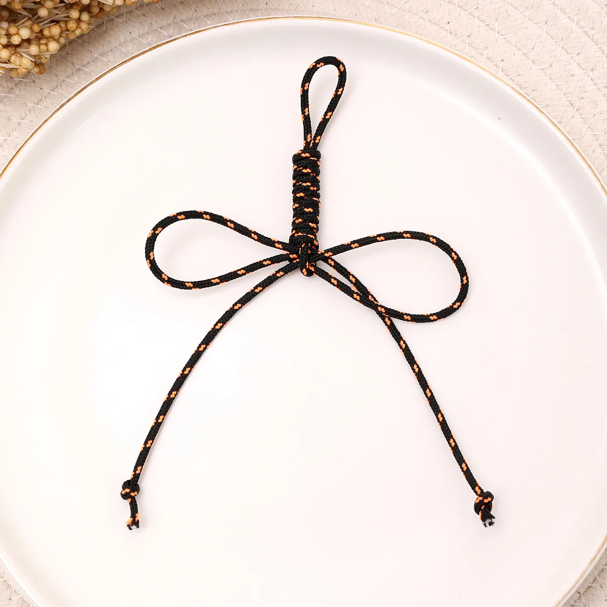 1 Piece Formal Splicing Polyester Braid Bag Pendant display picture 2