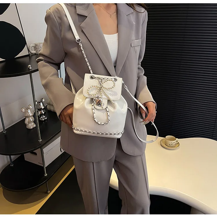 Solid Color Casual Shopping Women's Backpack display picture 4