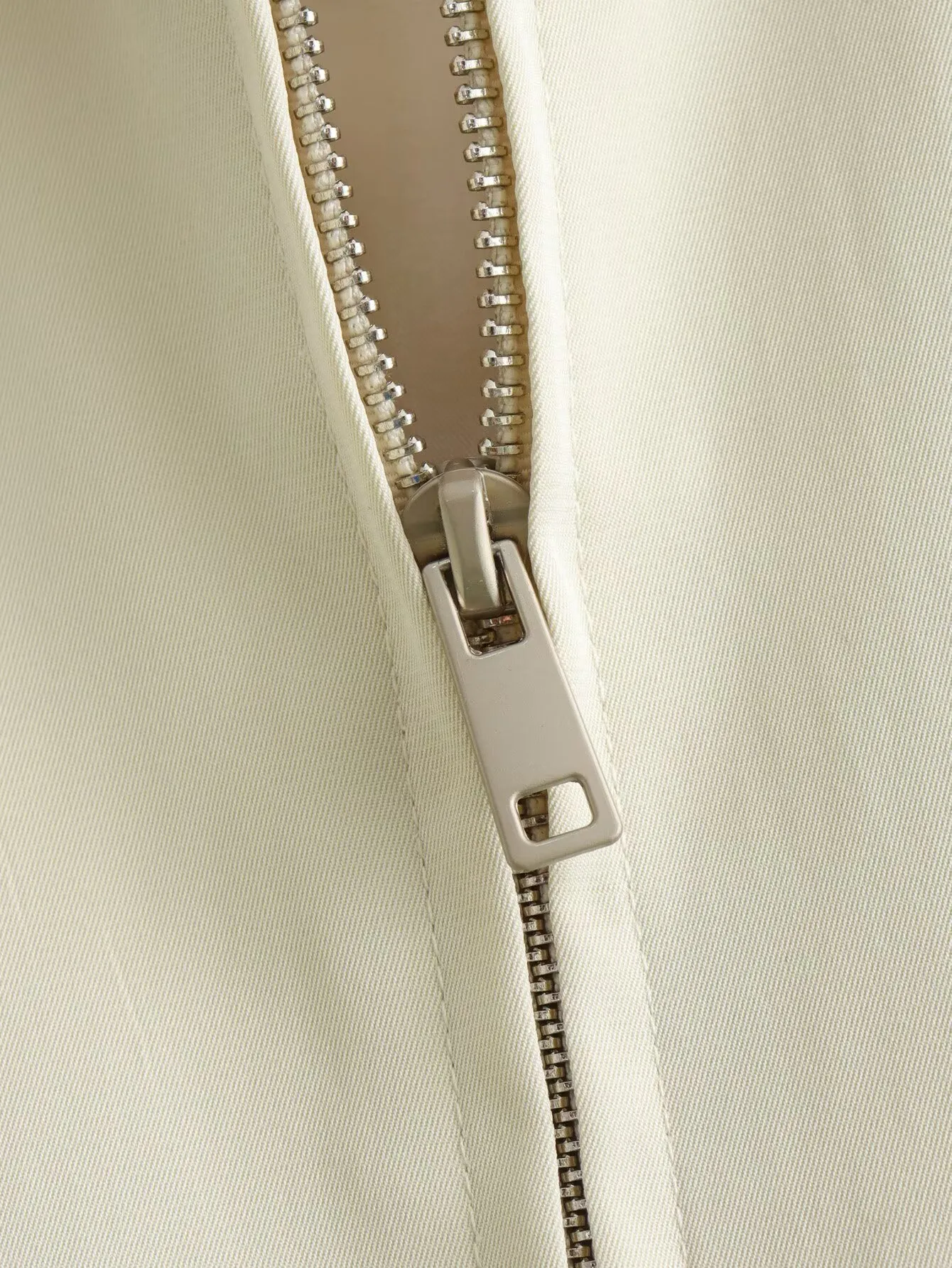 Women's Elegant Solid Color Zipper Coat display picture 8