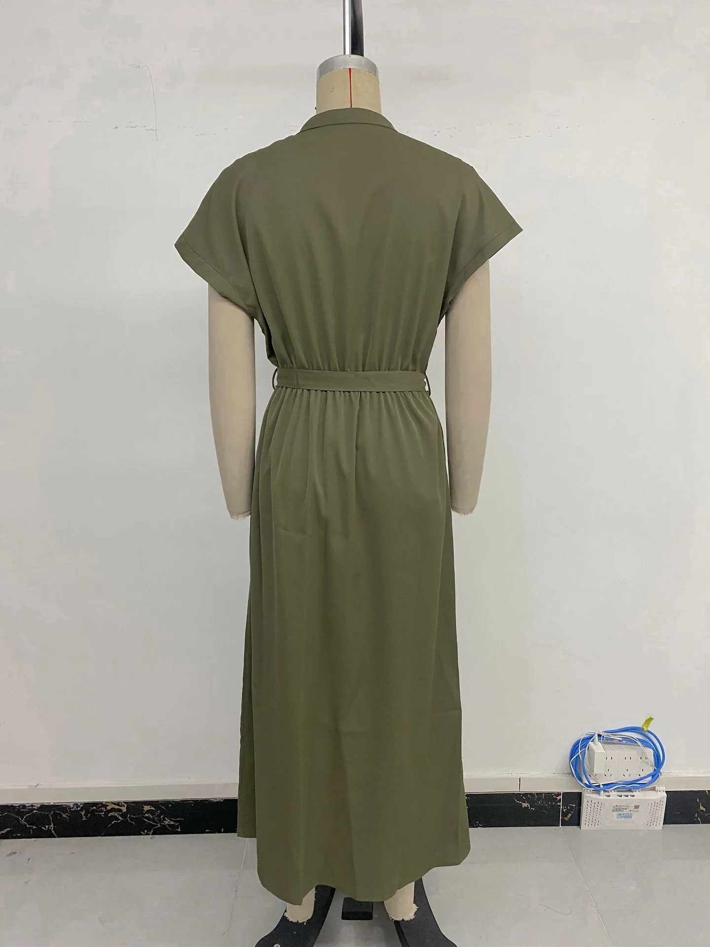 Women's Sheath Dress Elegant Simple Style V Neck Sequins Belt Pleated Short Sleeve Solid Color Midi Dress Holiday Daily display picture 13
