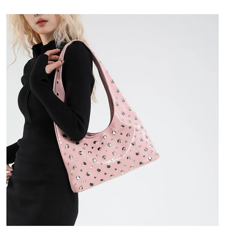 Women's Pu Leather Round Dots Solid Color Streetwear Rivet Dumpling Shape Magnetic Buckle Tote Bag display picture 12