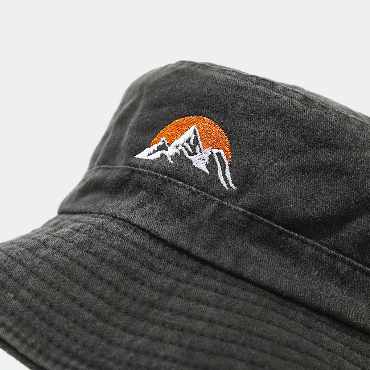 Unisex Casual Elegant Simple Style Mountain Curved Eaves Bucket Hat display picture 7