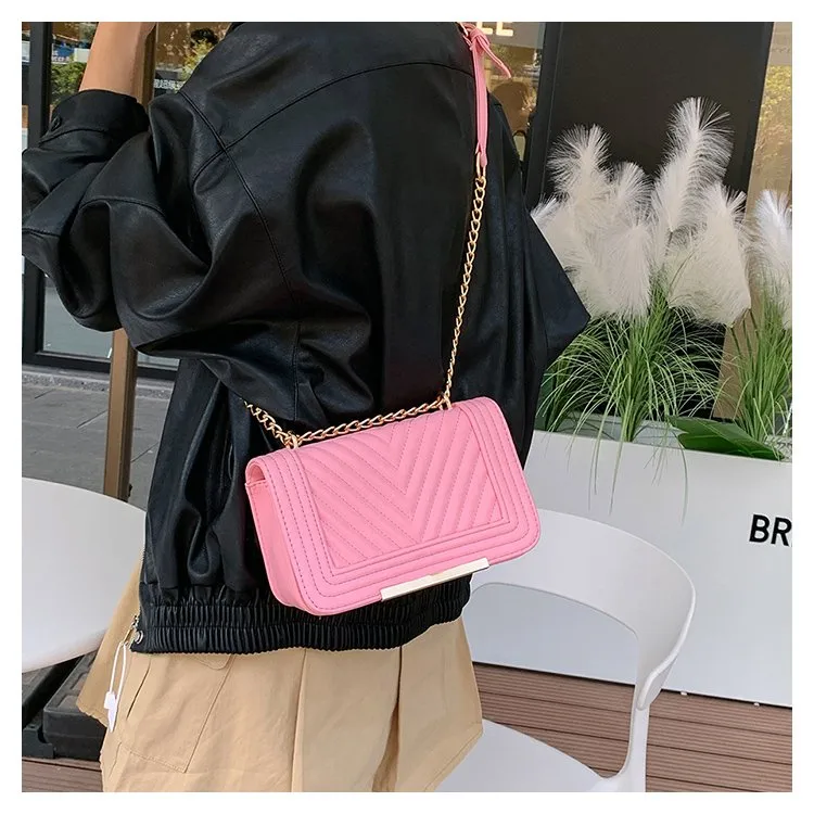 Women's Pu Leather Solid Color Classic Style Square Magnetic Buckle Shoulder Bag display picture 19