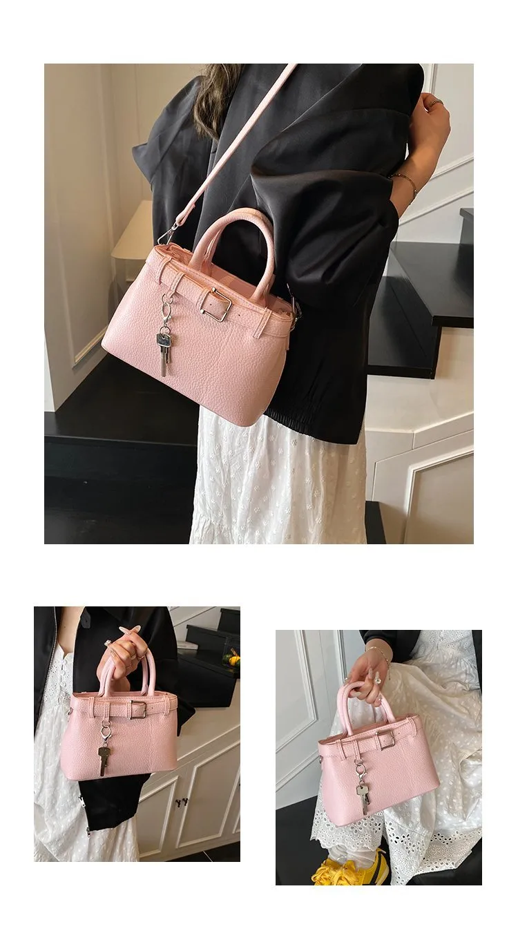 Women's Pu Leather Solid Color Classic Style Square Zipper Shoulder Bag display picture 5