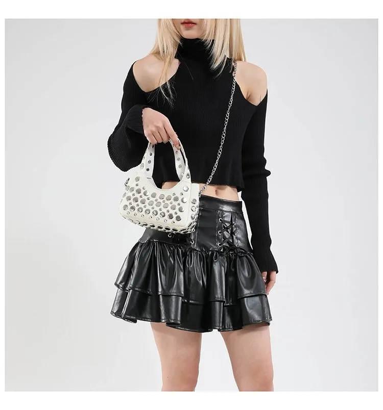 Women's Pu Leather Round Dots Streetwear Square Magnetic Buckle Shoulder Bag display picture 4