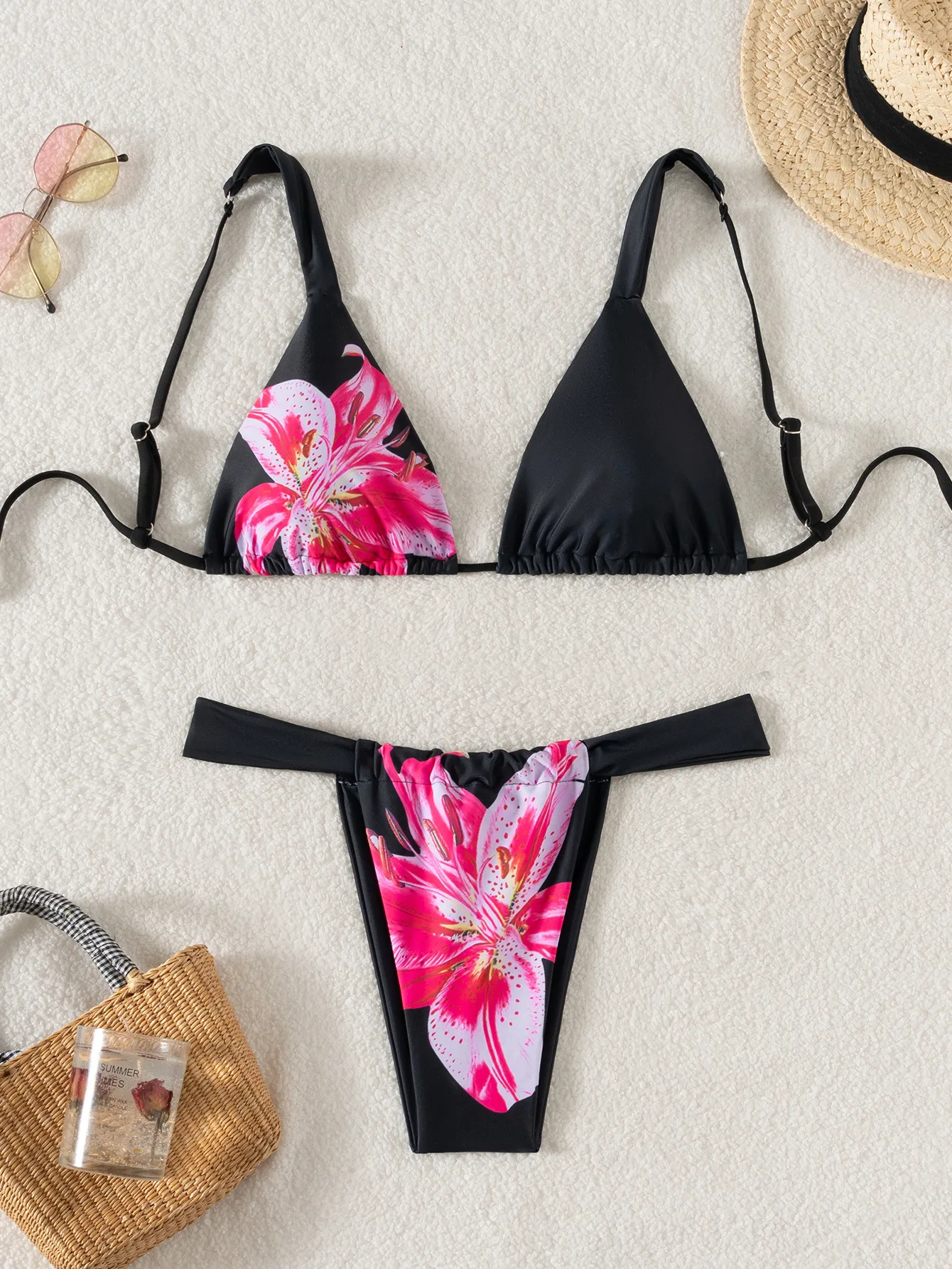Women's Ditsy Floral 2 Pieces Set Swimwear display picture 7