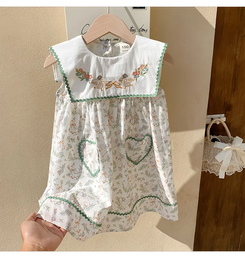 Girl'S Cute Simple Style Animal Leaf Cotton Girls Dresses display picture 14