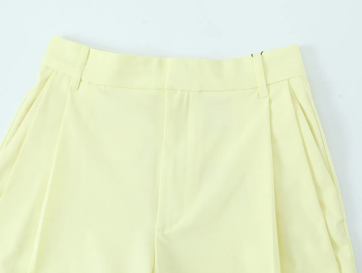 Holiday Daily Selfie Women's Casual Elegant Streetwear Solid Color Polyester Pant Co-ord Set Shorts Sets display picture 6