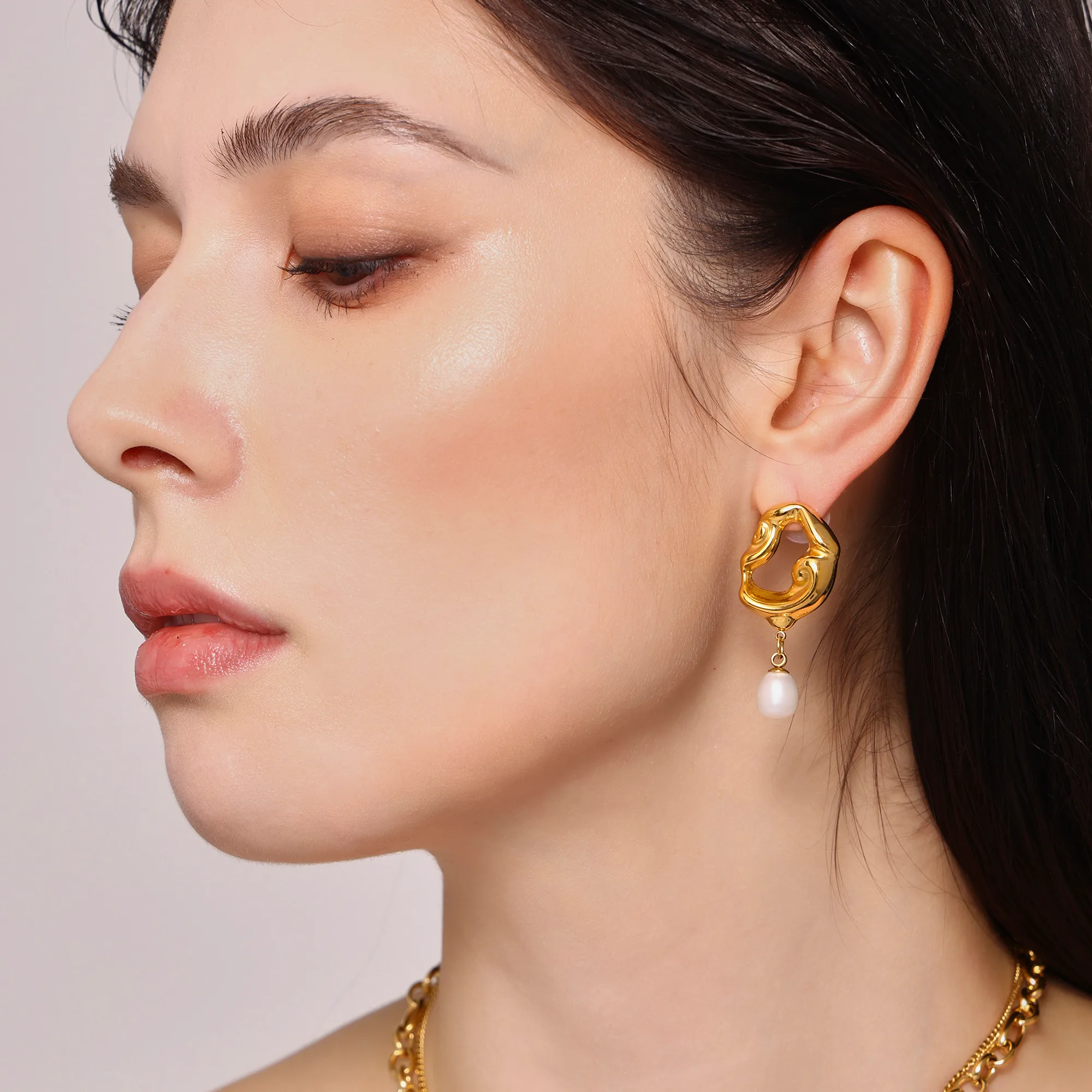 IG Style Elegant Simple Style Geometric Plating 304 Stainless Steel Freshwater Pearl 18K Gold Plated Earrings display picture 5