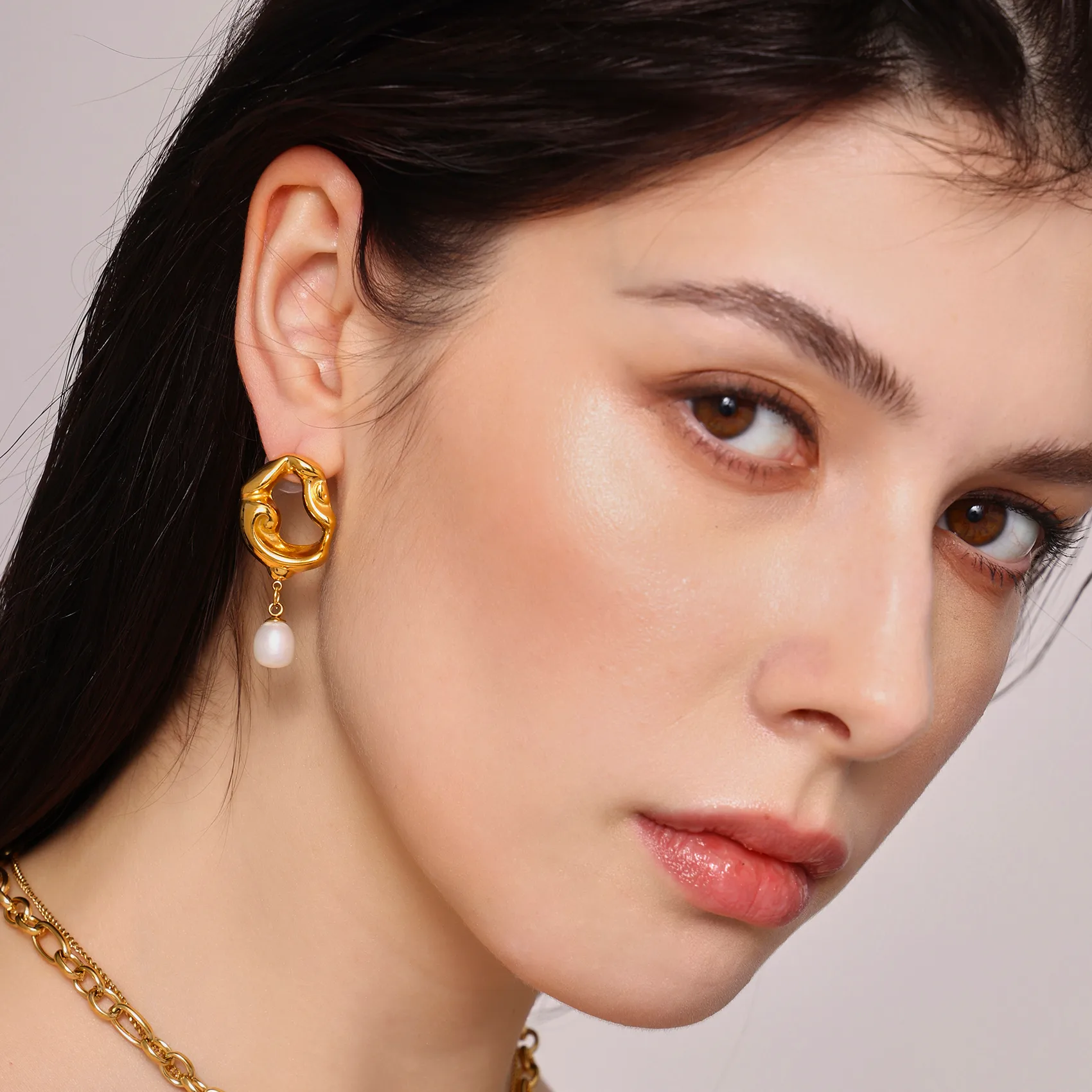 IG Style Elegant Simple Style Geometric Plating 304 Stainless Steel Freshwater Pearl 18K Gold Plated Earrings display picture 10