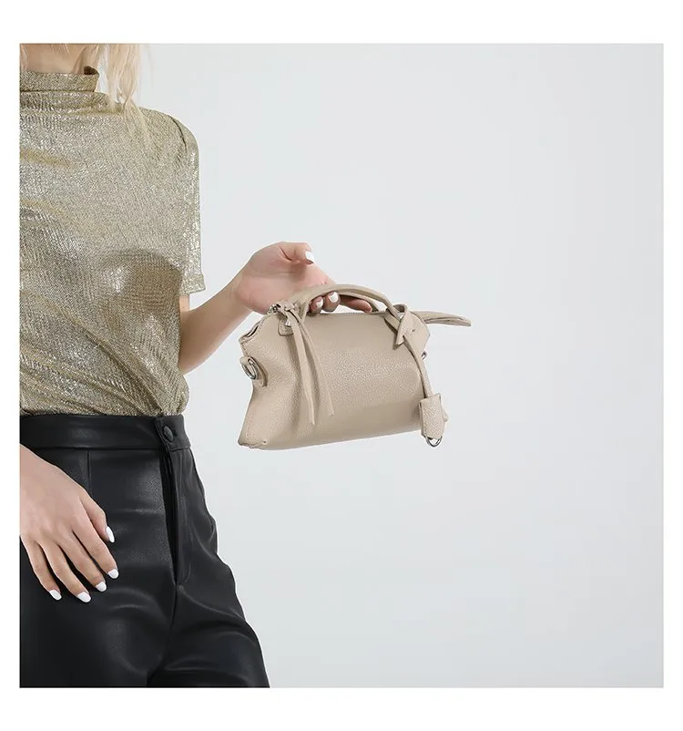 Women's Pu Leather Solid Color Streetwear Square Zipper Shoulder Bag display picture 9