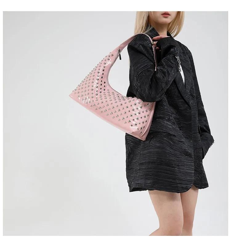 Women's Pu Leather Round Dots Streetwear Pillow Shape Zipper Tote Bag display picture 13