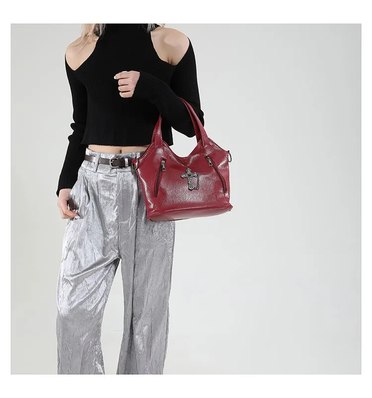 Women's Pu Leather Cross Streetwear Dumpling Shape Zipper Tote Bag display picture 8