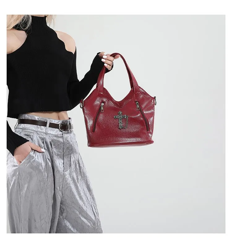 Women's Pu Leather Cross Streetwear Dumpling Shape Zipper Tote Bag display picture 11