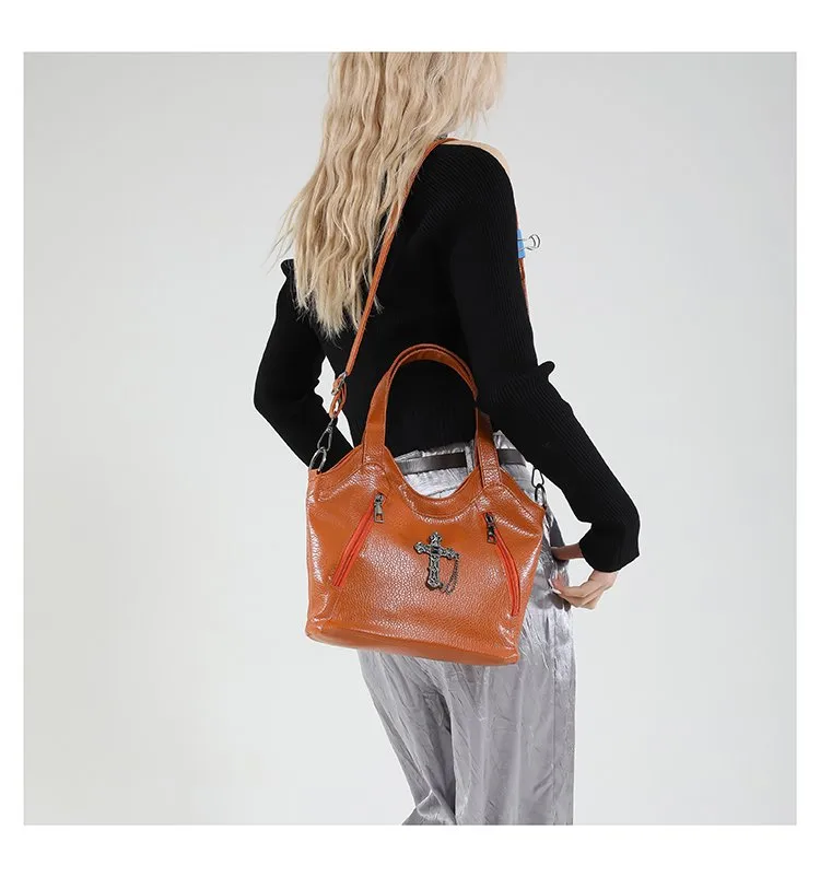 Women's Pu Leather Cross Streetwear Dumpling Shape Zipper Tote Bag display picture 13