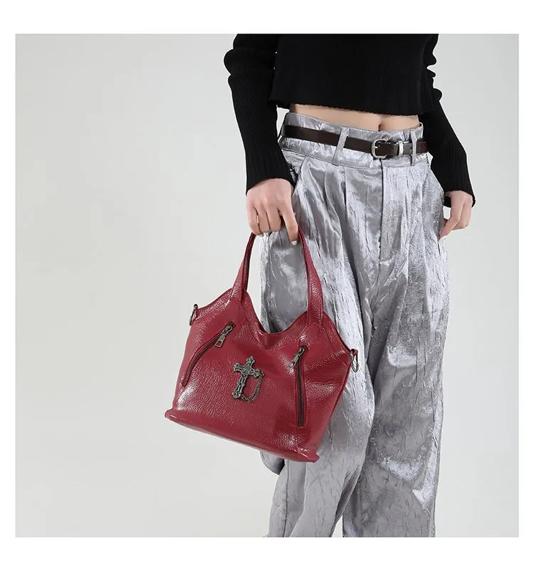 Women's Pu Leather Cross Streetwear Dumpling Shape Zipper Tote Bag display picture 16