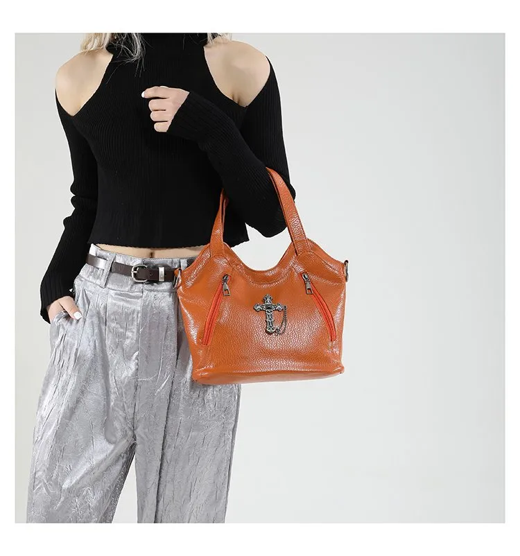 Women's Pu Leather Cross Streetwear Dumpling Shape Zipper Tote Bag display picture 15