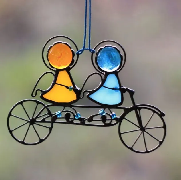 Source Factory  Valentine's Day New Suncatcher Color Art Window Pendant Couple Decorative Gift display picture 9