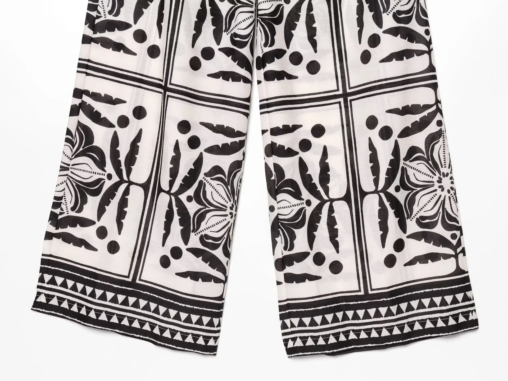 Weekend Women's Classic Style Streetwear Flower Polyester Pant Co-ord Set Shorts Sets display picture 13