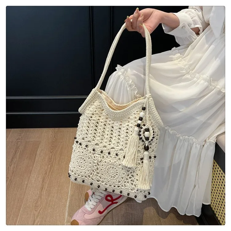 Women's Knit Geometric Vacation Square Open Straw Bag display picture 8