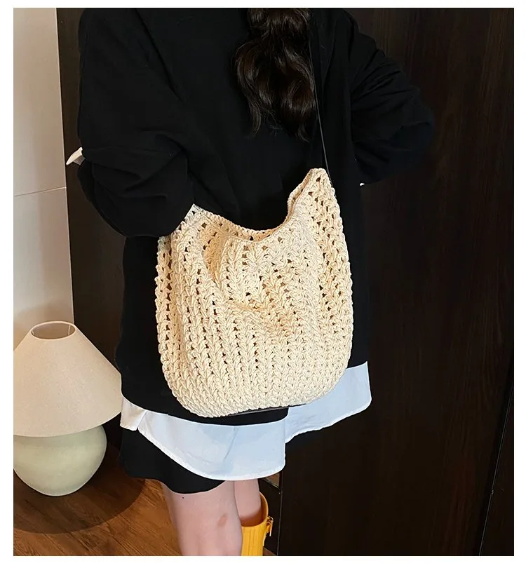 Women's Pu Leather Fabric Solid Color Vacation Streetwear Square Open Tote Bag display picture 3