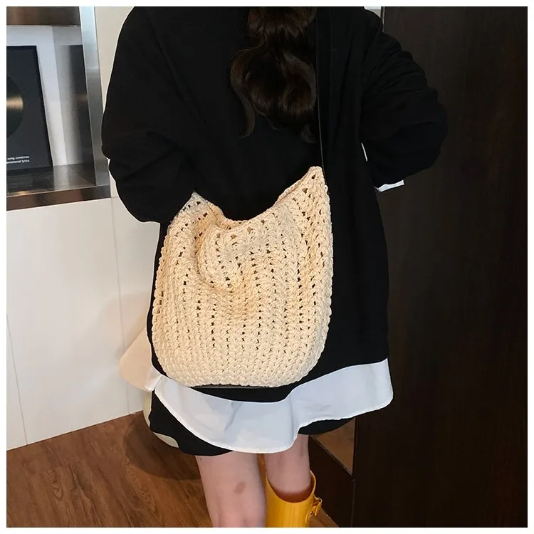 Women's Pu Leather Fabric Solid Color Vacation Streetwear Square Open Tote Bag display picture 16