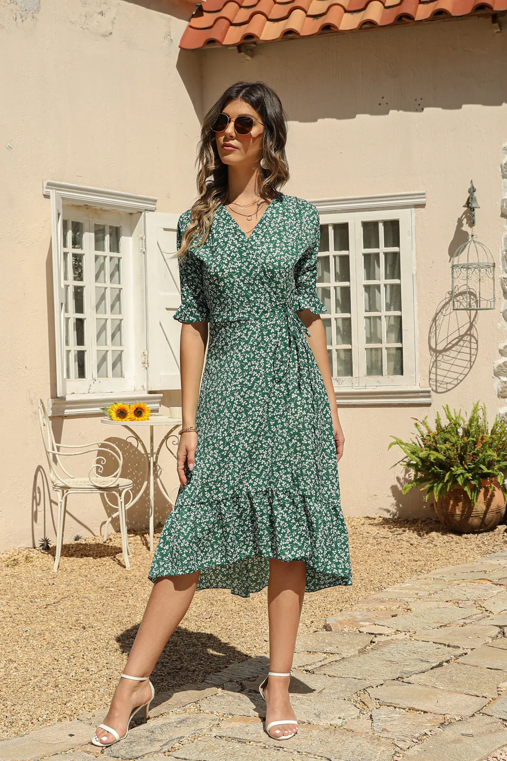 Women's Floral Dress Elegant Bohemian V Neck Short Sleeve Ditsy Floral Knee-Length Holiday Daily Beach display picture 10
