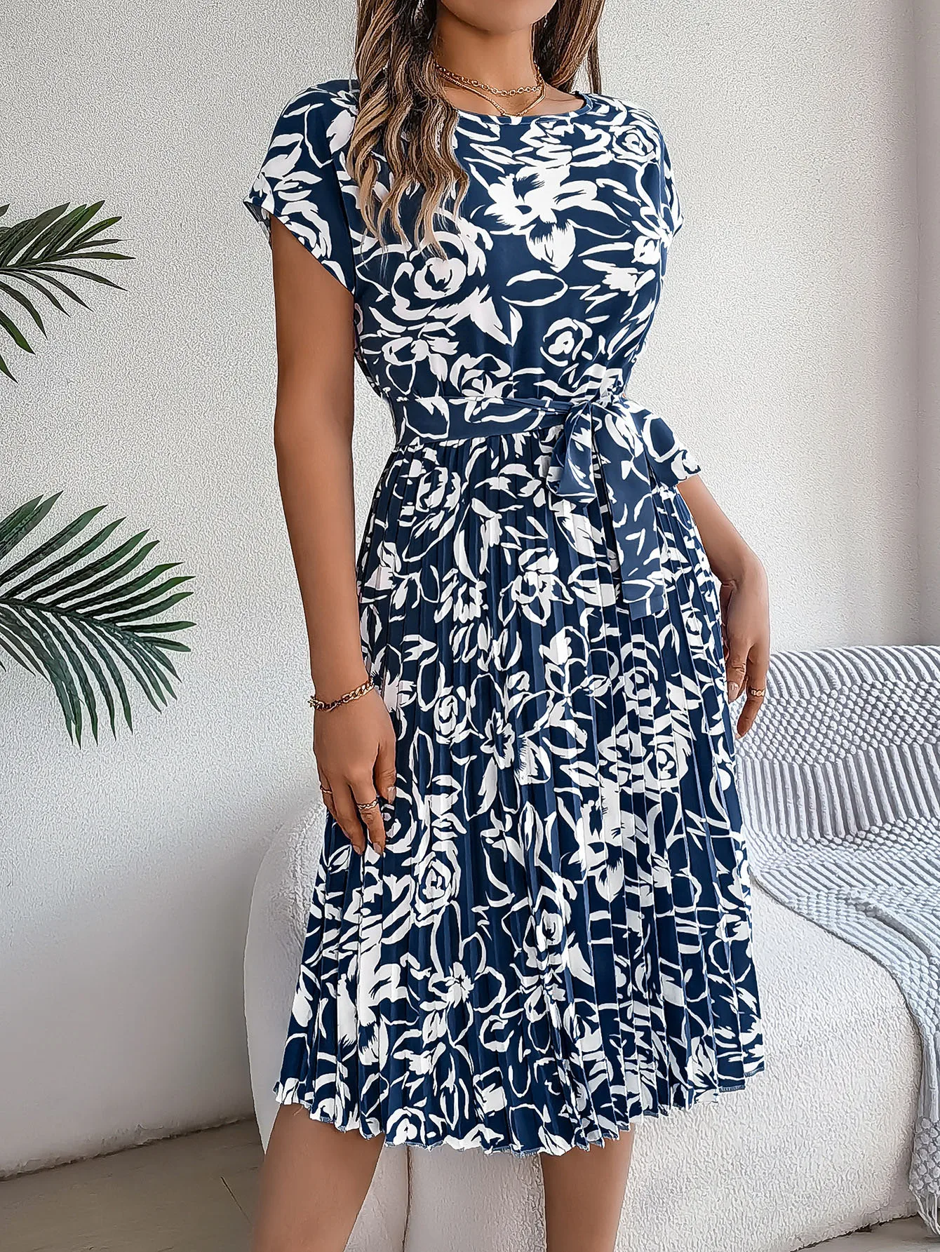 Women's Swing Dress Casual Elegant Round Neck Belt Short Sleeve 3D Print Knee-Length Holiday Daily display picture 8