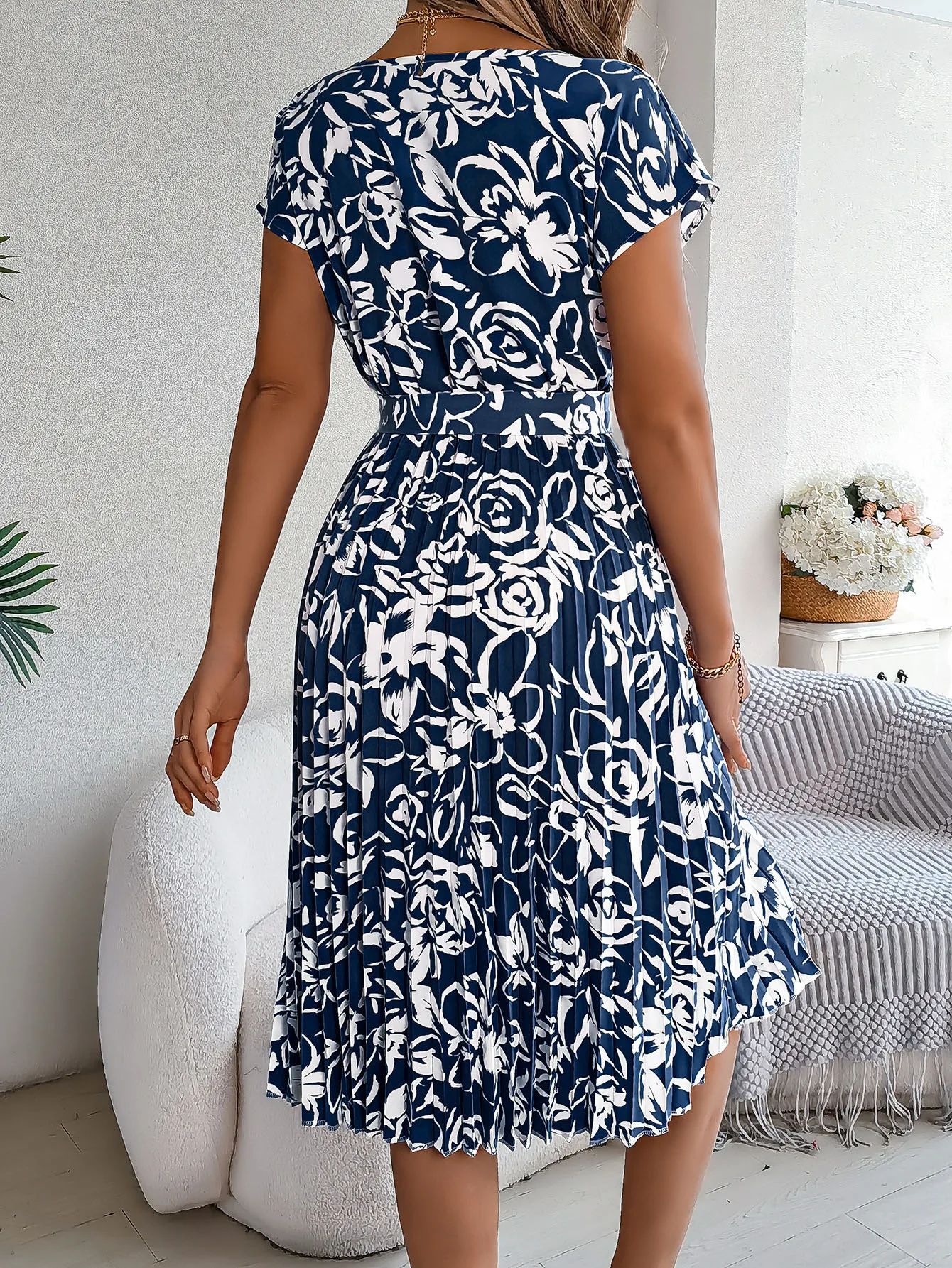 Women's Swing Dress Casual Elegant Round Neck Belt Short Sleeve 3D Print Knee-Length Holiday Daily display picture 7