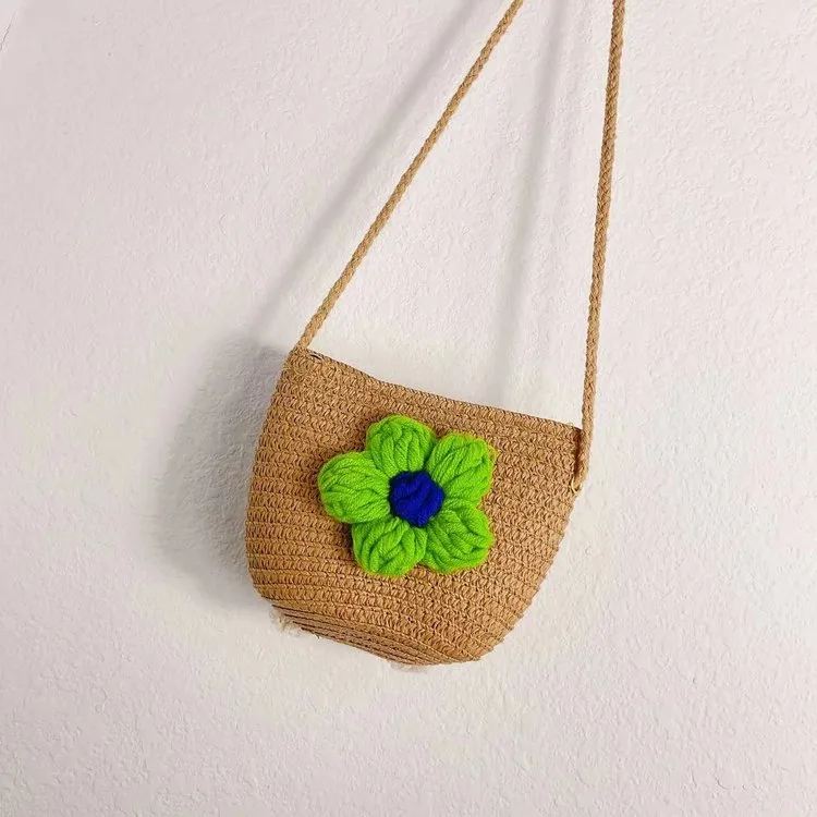 Kid'S Straw Flower Cute Vacation Square Zipper Shoulder Bag display picture 5