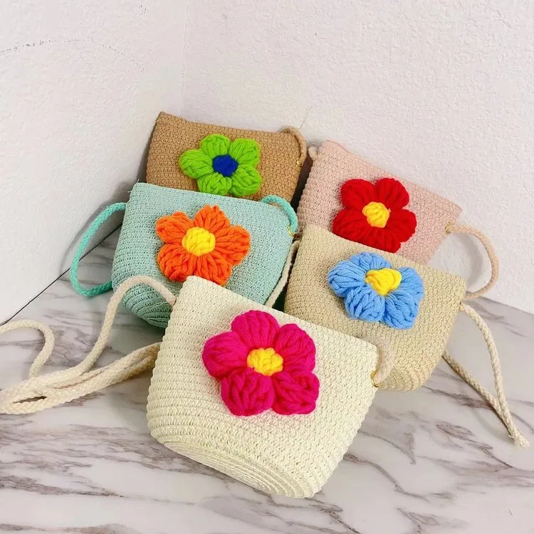 Kid'S Straw Flower Cute Vacation Square Zipper Shoulder Bag display picture 8