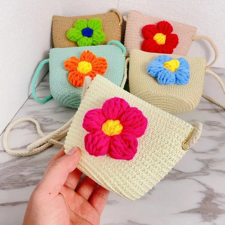 Kid'S Straw Flower Cute Vacation Square Zipper Shoulder Bag display picture 10