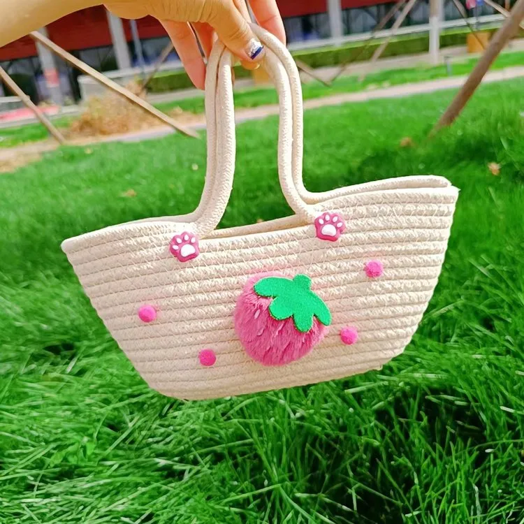 Women's Cotton Strawberry Vacation Square Zipper Handbag display picture 3