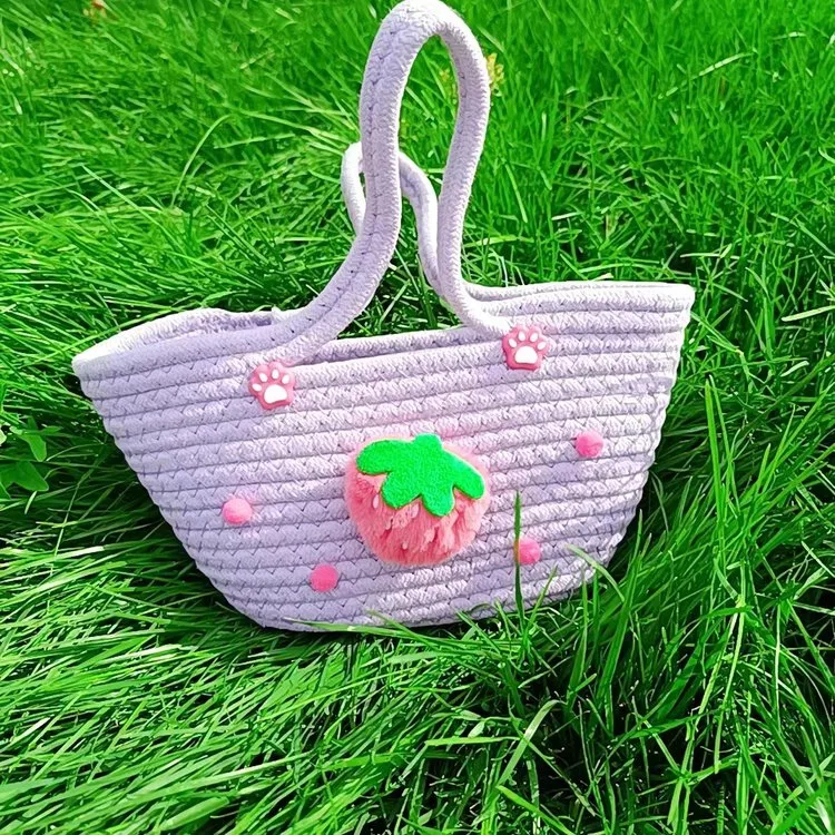 Women's Cotton Strawberry Vacation Square Zipper Handbag display picture 9