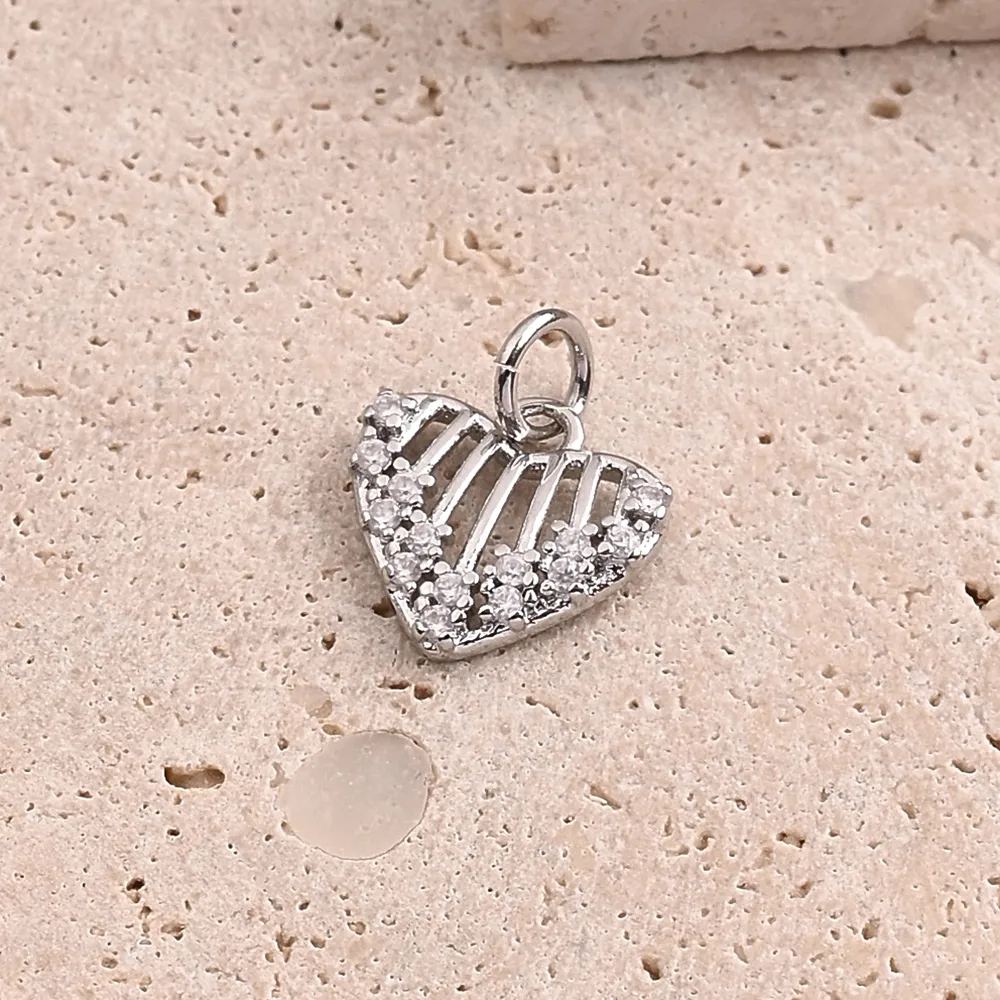 Casual Vacation Red Heart Flower Copper Handmade Polishing Enamel Zircon 18K Gold Plated White Gold Plated DIY Jewelry Accessories display picture 2
