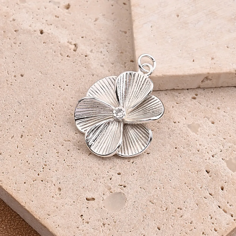 Casual Vacation Red Heart Flower Copper Handmade Polishing Enamel Zircon 18K Gold Plated White Gold Plated DIY Jewelry Accessories display picture 7